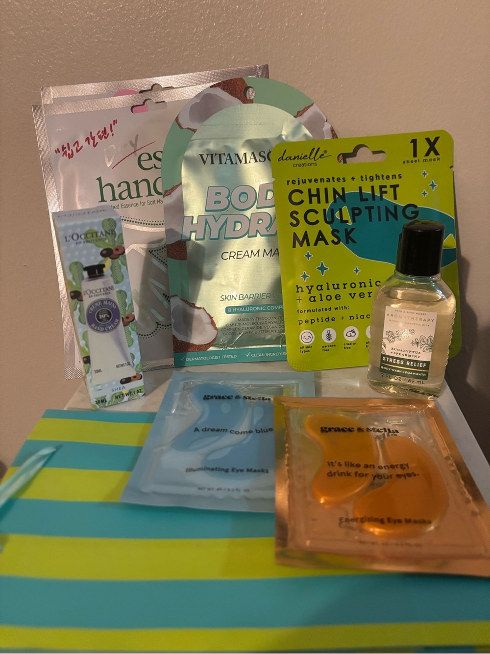 NIP 8-Piece Ultimate At-Home Spa & Self Care Git Set! L’Occitane, Grace & Stella